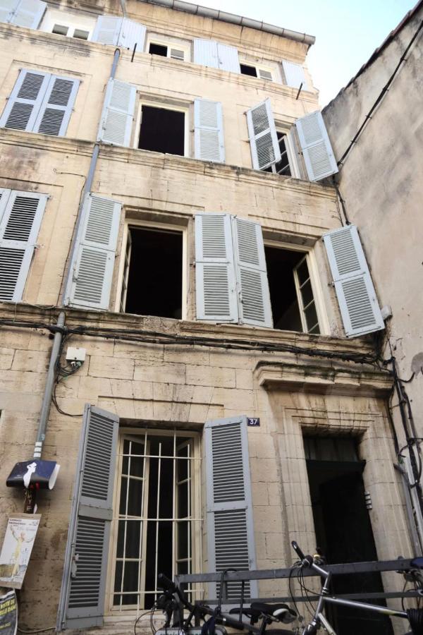 Hypercentre, Place Pie, Residence Amphoux Charmants Appartements Ou Studio Proche De La Gare Parkings Et Palais Des Papes 亞維農 外观 照片
